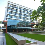 Aeropod 2 Queen Bed Near Airport & Kk City Free Parking Netflix