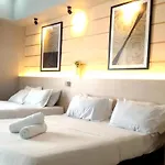 Aeropod 2 Queen Bed Near Airport & Kk City Free Parking Netflix